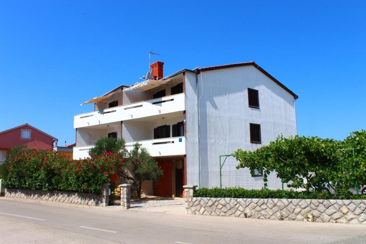 Arna * Krk Town