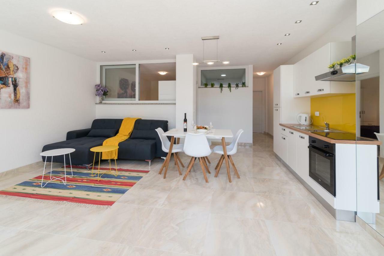 Arna Apartman *
